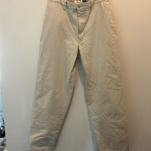 Relaxed Gap Beige Pants